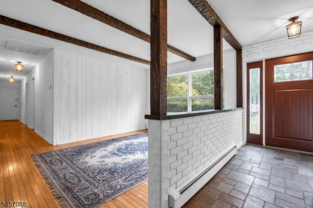 1996 Amwell Rd, Franklin Twp., NJ 08873