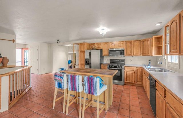 5767 123rd Street NW, Maple Lake, MN 55358