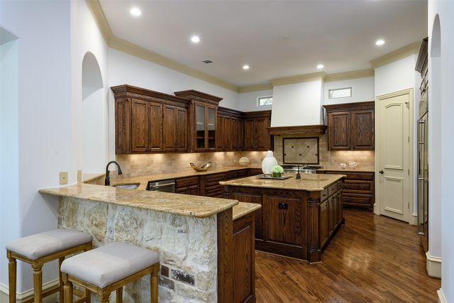 6139 Northaven Road, Dallas, TX 75230