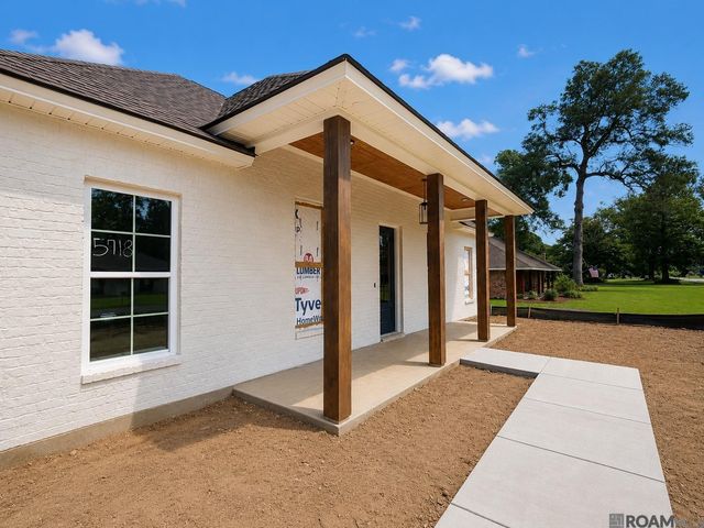 5718 Landmor Dr, Greenwell Springs, LA 70739