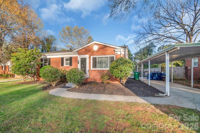 2400 Markham Court, Charlotte, NC 28205