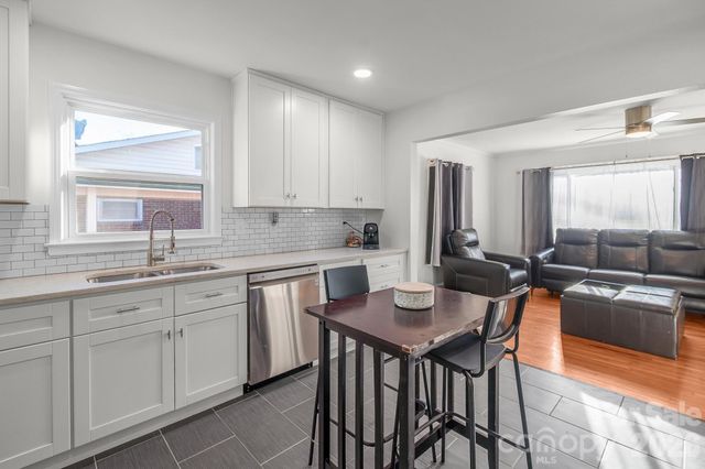 2400 Markham Court, Charlotte, NC 28205