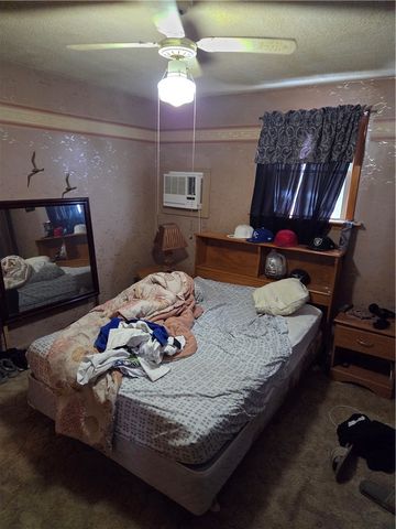 32 Longfellow Drive, Coventry, RI 02816