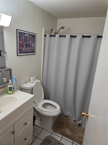 32 Longfellow Drive, Coventry, RI 02816