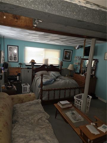 32 Longfellow Drive, Coventry, RI 02816