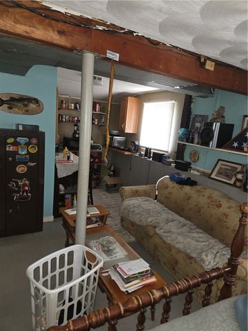 32 Longfellow Drive, Coventry, RI 02816