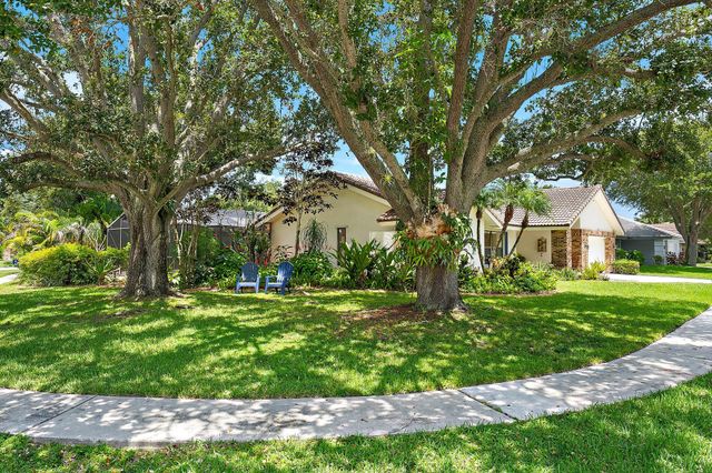 180 Bayberry Place, Jupiter, FL 33458