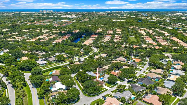 180 Bayberry Place, Jupiter, FL 33458