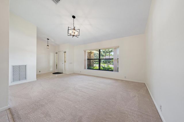 180 Bayberry Place, Jupiter, FL 33458
