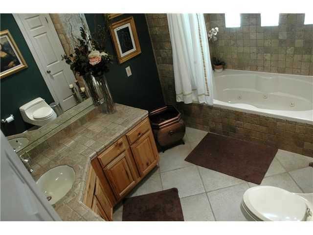 5601 BURNING TREE Drive, El Paso, TX 79912