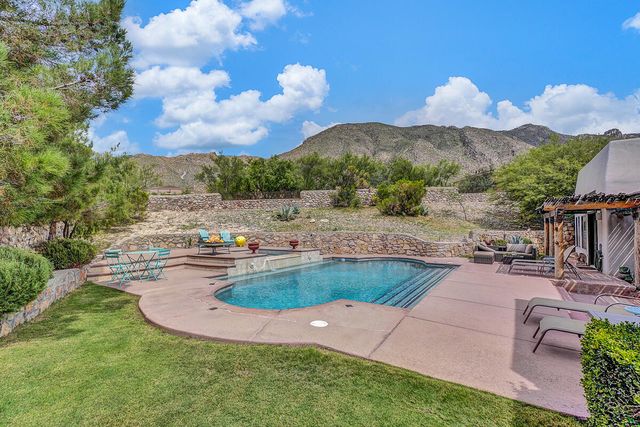 5601 BURNING TREE Drive, El Paso, TX 79912