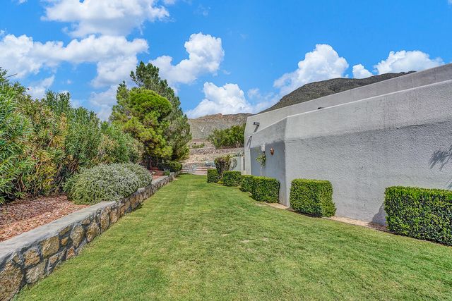 5601 BURNING TREE Drive, El Paso, TX 79912