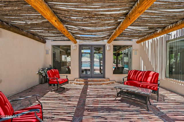 5601 BURNING TREE Drive, El Paso, TX 79912