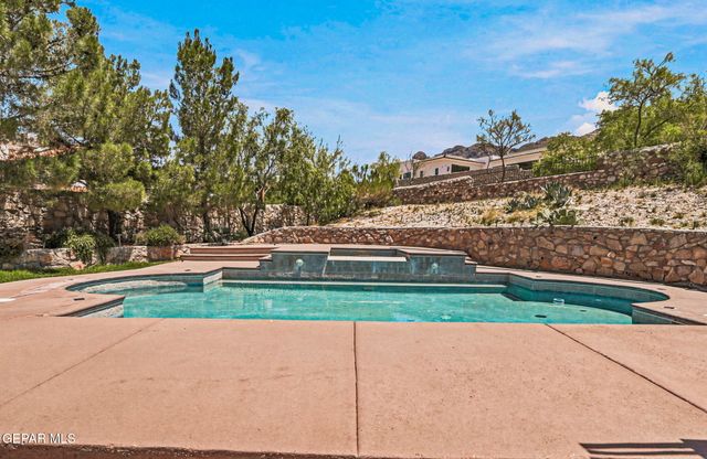 5601 BURNING TREE Drive, El Paso, TX 79912