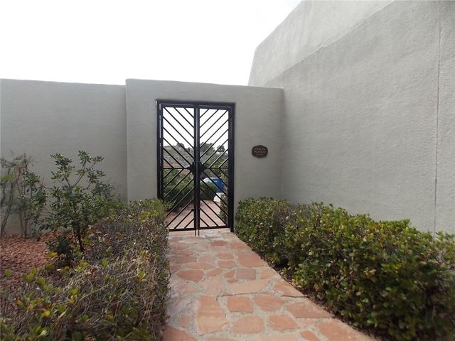 5601 BURNING TREE Drive, El Paso, TX 79912