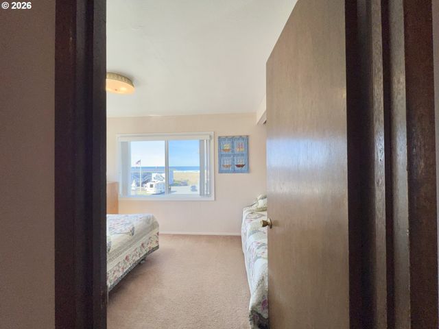 40 Avenue U 63, Seaside, OR 97138