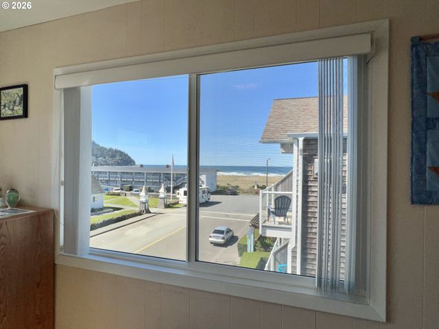 40 Avenue U 63, Seaside, OR 97138
