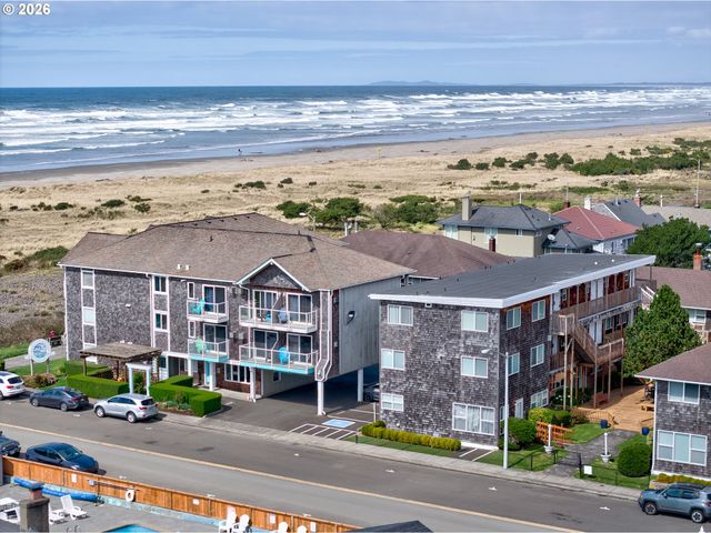 40 Avenue U 63, Seaside, OR 97138