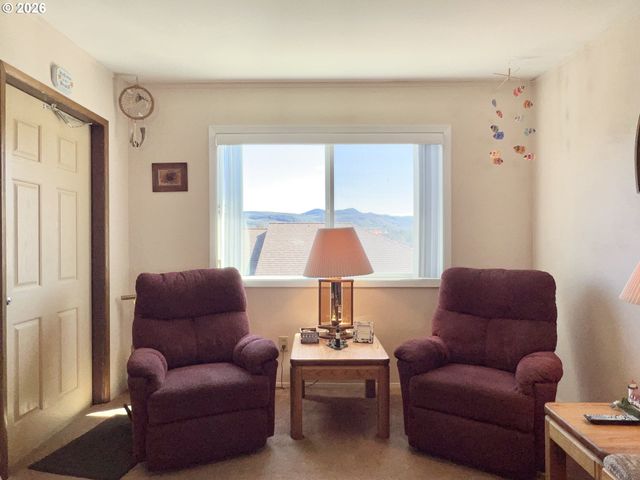 40 Avenue U 63, Seaside, OR 97138