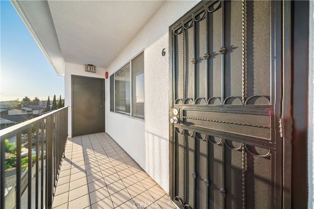 936 Centennial 6, Los Angeles, CA 90012