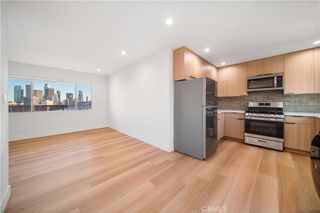 936 Centennial 6, Los Angeles, CA 90012