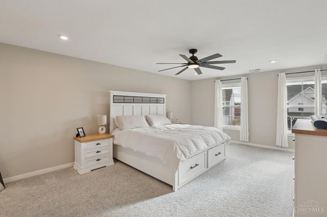 2063 Harvest Meadows Avenue, Batavia, OH 45103