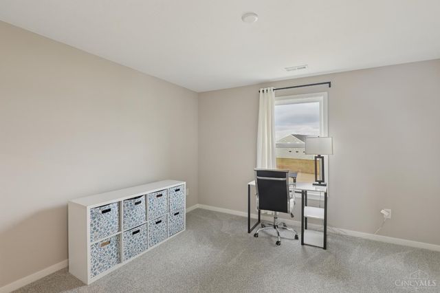 2063 Harvest Meadows Avenue, Batavia, OH 45103