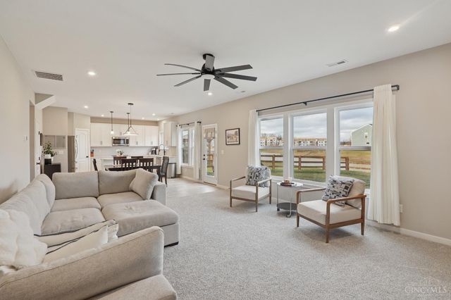 2063 Harvest Meadows Avenue, Batavia, OH 45103