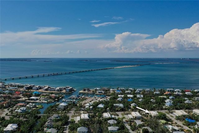 601 Periwinkle WAY D5, Sanibel, FL 33957