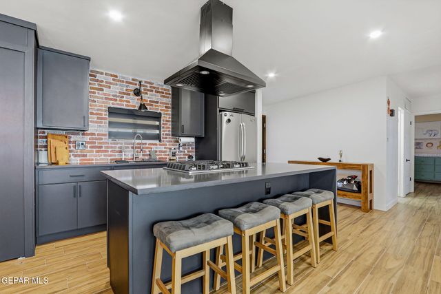 5240 BLUE RIDGE Drive, El Paso, TX 79904