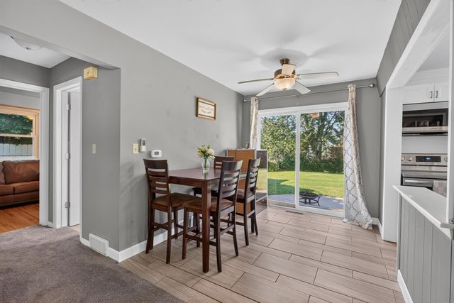 1306 W 6th Street, Cedar Falls, IA 50613