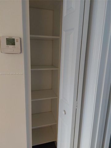 1125 NE 210th Ter, Miami, FL 33179