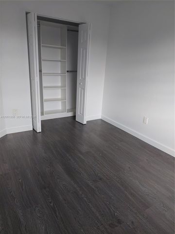 1125 NE 210th Ter, Miami, FL 33179