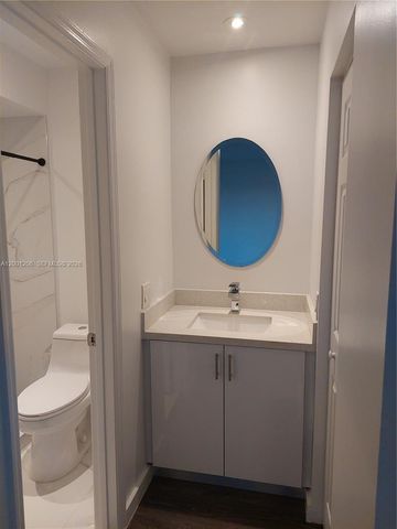 1125 NE 210th Ter, Miami, FL 33179