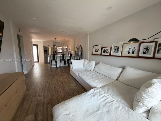 3800 Palm Ave 217, Hialeah, FL 33012