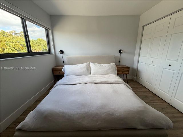 3800 Palm Ave 217, Hialeah, FL 33012