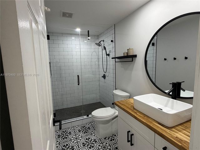 3800 Palm Ave 217, Hialeah, FL 33012