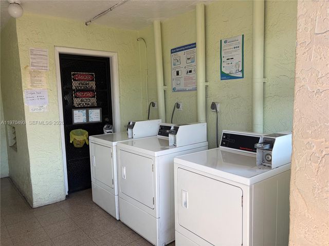 3800 Palm Ave 217, Hialeah, FL 33012