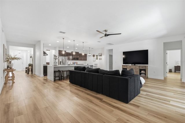 565 MORGAN WOOD DRIVE, Deland, FL 32724