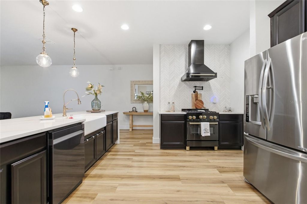 Image 12 of property listing at 565 MORGAN WOOD DRIVE, Deland, FL 32724