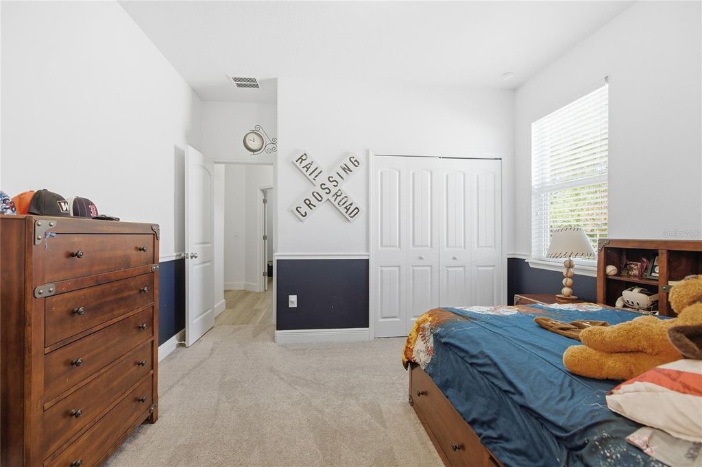 Image 22 of property listing at 565 MORGAN WOOD DRIVE, Deland, FL 32724