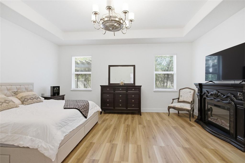 Image 28 of property listing at 565 MORGAN WOOD DRIVE, Deland, FL 32724