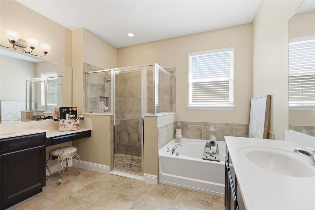 Image 34 of property listing at 565 MORGAN WOOD DRIVE, Deland, FL 32724