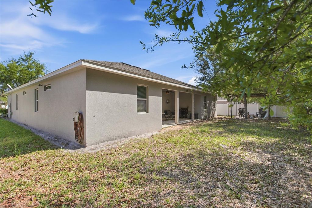 Image 38 of property listing at 565 MORGAN WOOD DRIVE, Deland, FL 32724