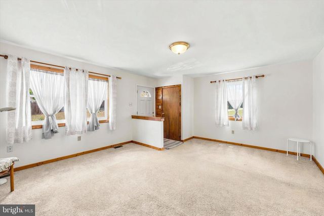 150 MONTGOMERY AVE, Phoenixville, PA 19460