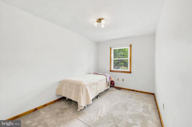 150 MONTGOMERY AVE, Phoenixville, PA 19460