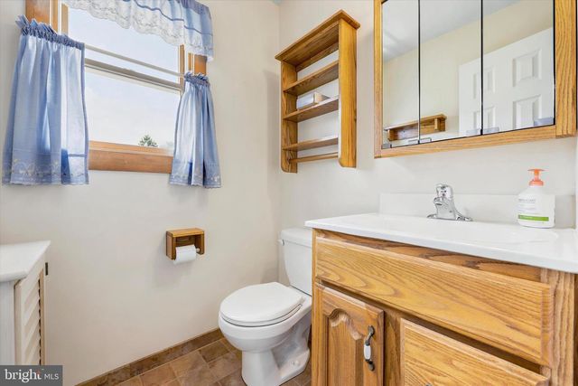 150 MONTGOMERY AVE, Phoenixville, PA 19460