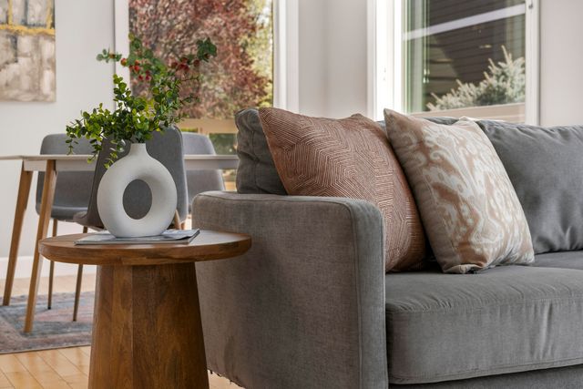 61425 Davis Lake Loop, Bend, OR 97702