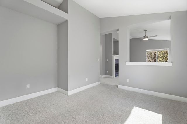 61425 Davis Lake Loop, Bend, OR 97702