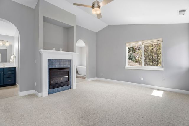 61425 Davis Lake Loop, Bend, OR 97702